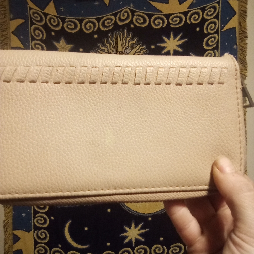 Wallet - Picture 4 of 6